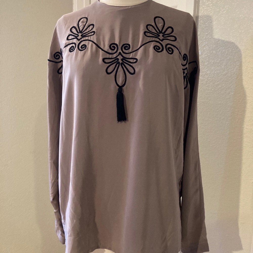 VINTAGE CHRISTIAN LLINARES Elegant Embroidered Women's blouse size 38